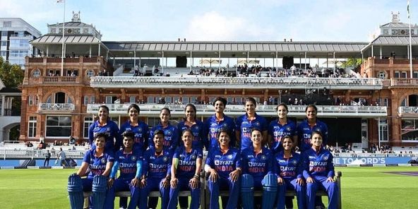 INDIAN WOMEN's CRICKET TEAM SWEEPS SERIES FOR FIRST TIME IN ENGLAND