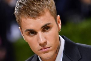 JUSTIN BIEBER CANCELS SHOW IN INDIA