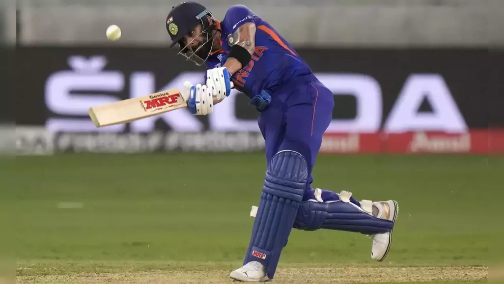 Virat Kohli is being praised everywhere after scoring a century against Afghanistan in the Asia Cup after a long time.