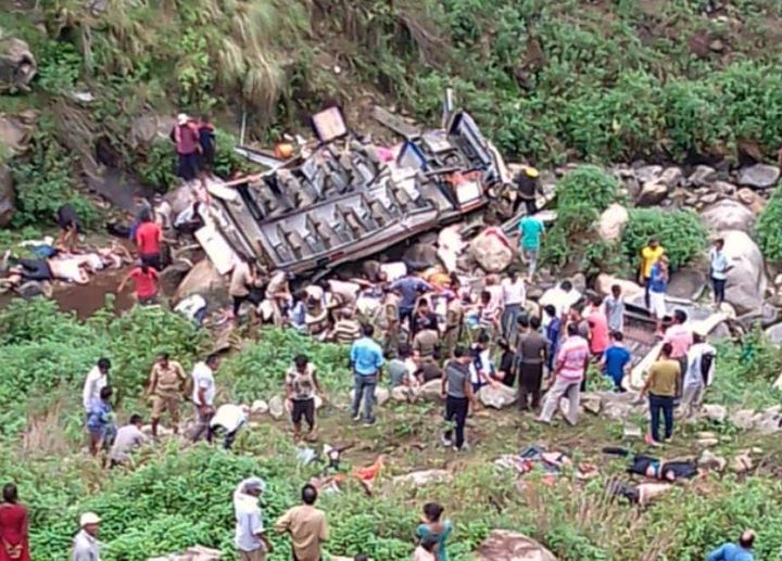 MANY CASUALTIES EXPECTED AS BUS FALLS IN GORGE AT UTTARAKHAND